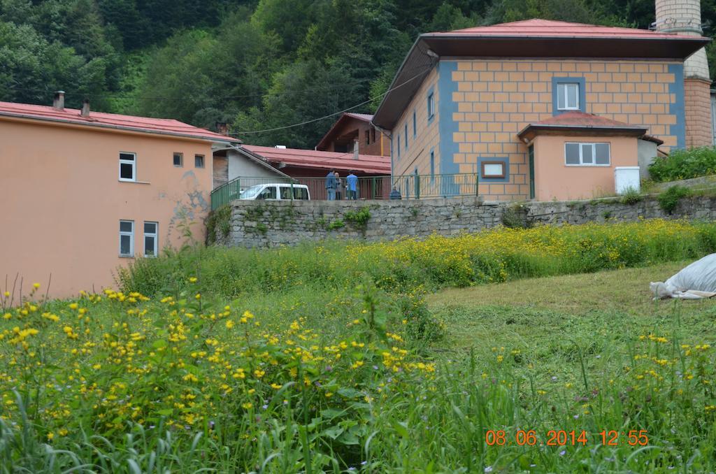 Zeren Pansiyon Kamalac Exterior photo